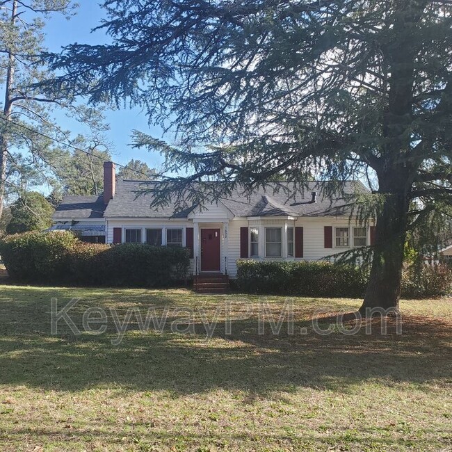 Building Photo - 1602 Heard Avenue