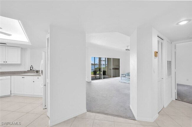 Building Photo - 2541 Citrus Lake Dr
