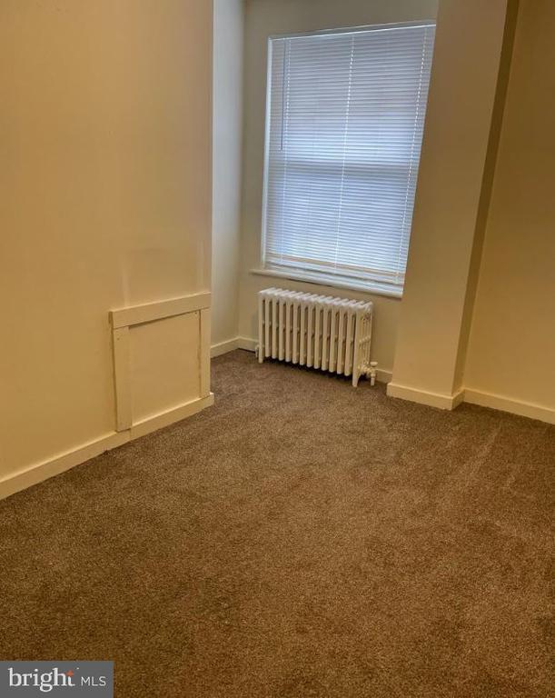 Foto del edificio - 352 N Gross St