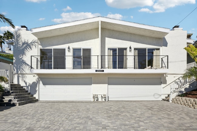 Photo - 25051 La Cresta Dr Townhome