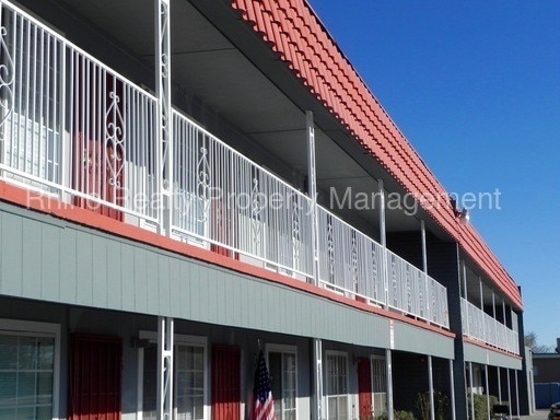 Building Photo - 565 59th St NW