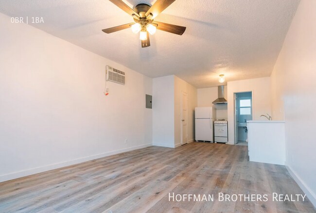 Foto del edificio - 1006 N El Centro Ave