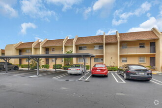Building Photo - 2845 SW 22nd Ave