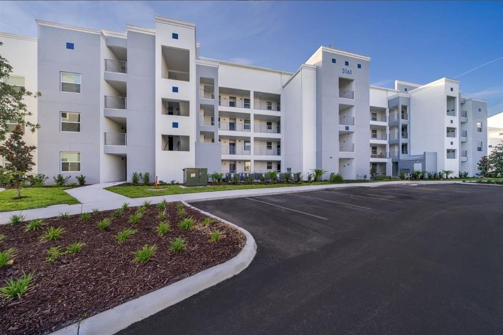 Foto principal - 3161 Paradox Cir