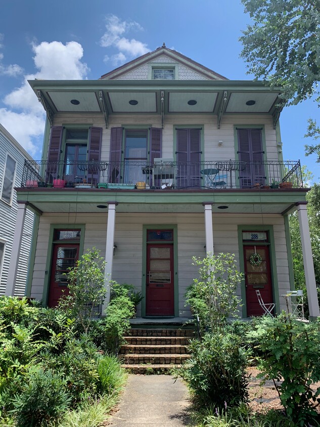 Primary Photo - 240 S Pierce St