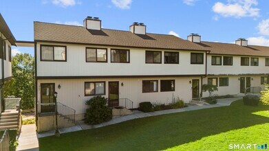 Building Photo - 27 Crows Nest Ln