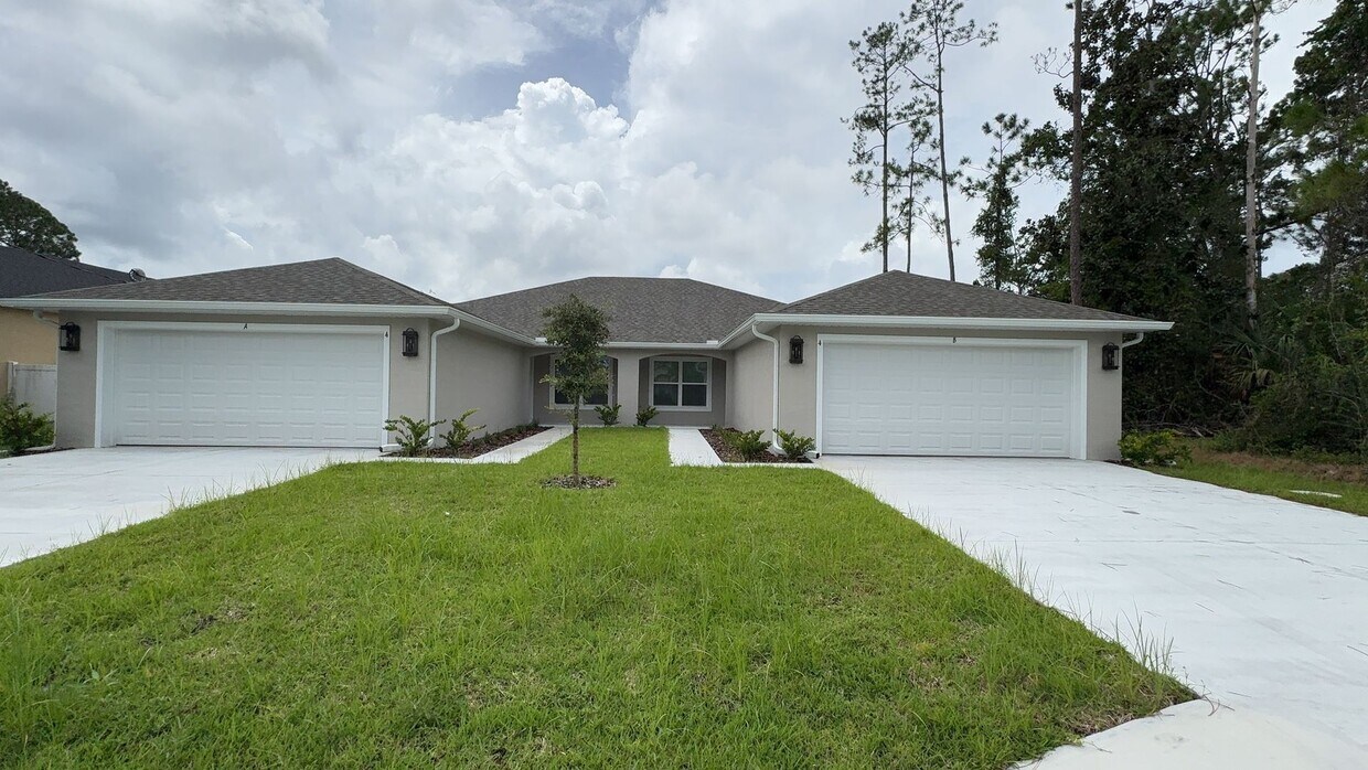 Foto principal - BRAND NEW Beautiful 4-bedroom, 3-bathroom ...