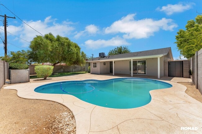 Building Photo - Charming 3BR House in Scottsdale
