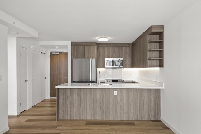 Building Photo - 825 Ke’eaumoku St