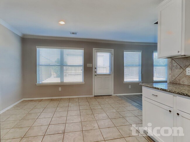 Building Photo - 17235 Hawks Landing Dr