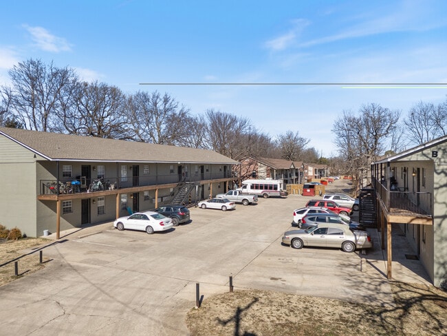 Building Photo - Arbor Vine Apartments