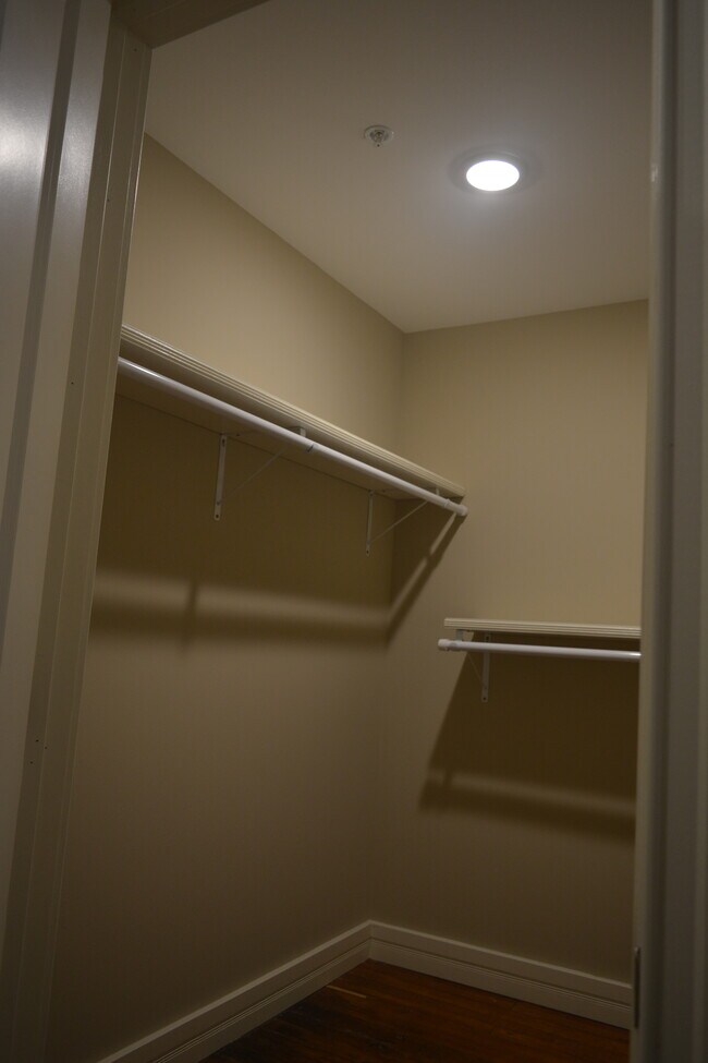 Walk-in closet - 1323 Eutaw Pl