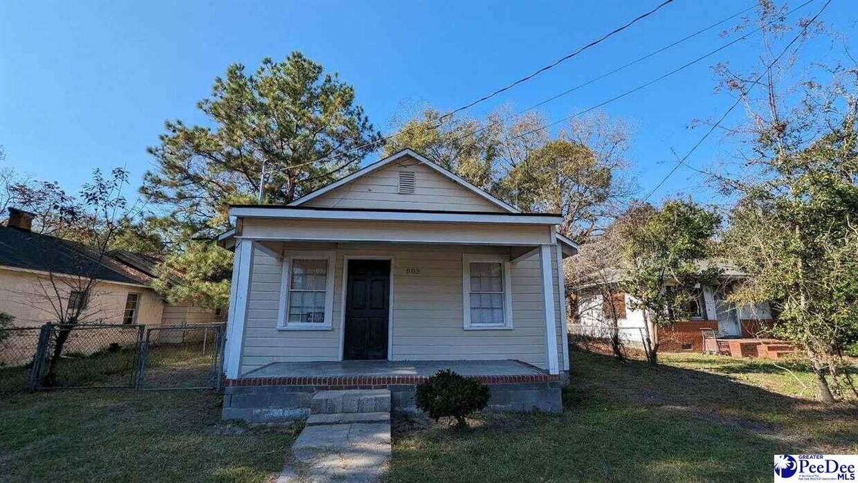 Primary Photo - 803 Chase St