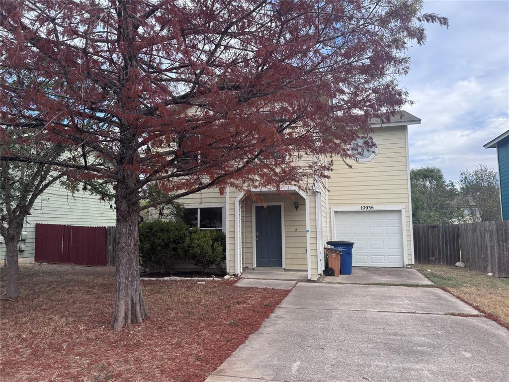 Foto principal - 10935 Old Manchaca Rd
