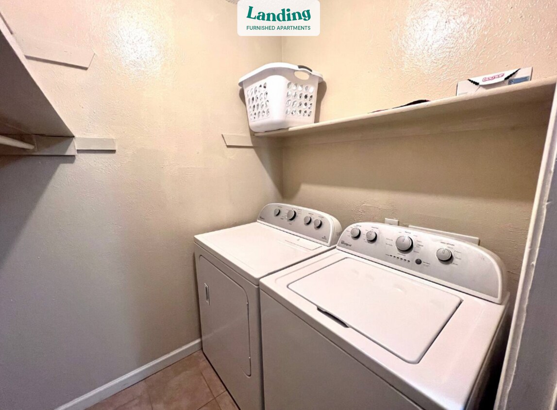 Primary Photo - 4022 Evergreen St