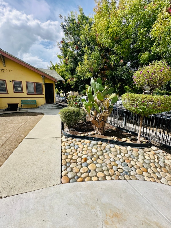 Photo - 110 E William St Apartment