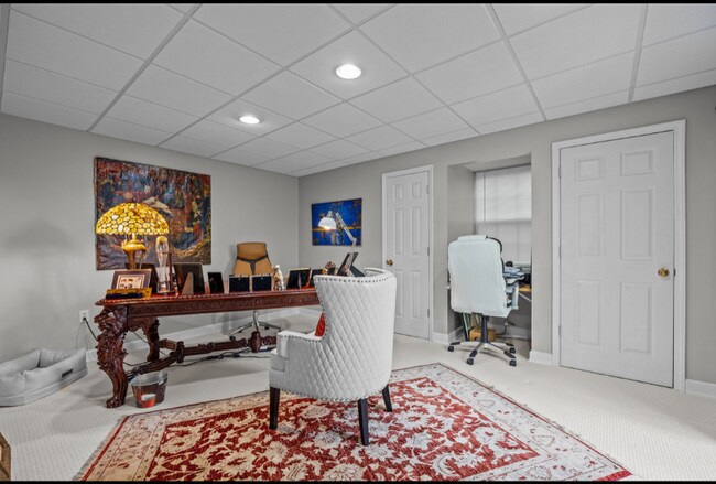 Foto del edificio - 42 Surrey Run