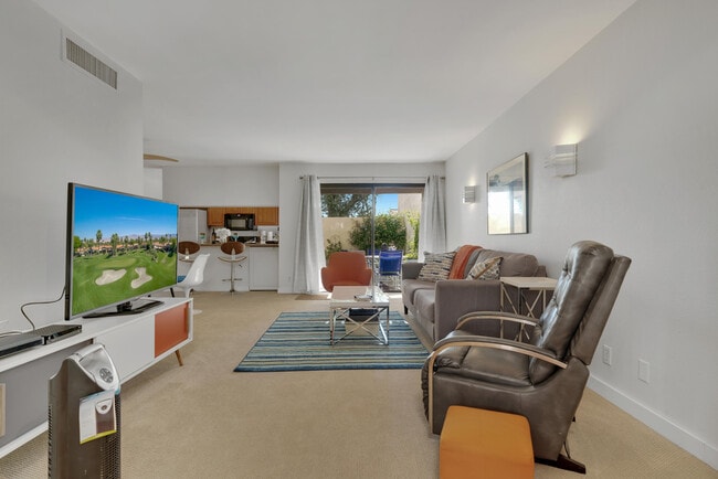 Foto del edificio - 45421 Lupine Ln