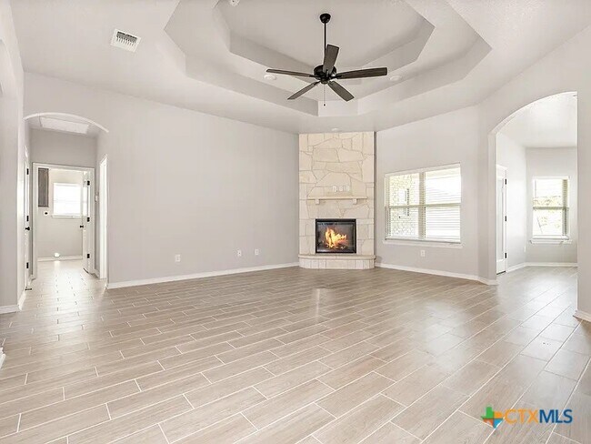 Foto del edificio - 602 Dred Roger Circle