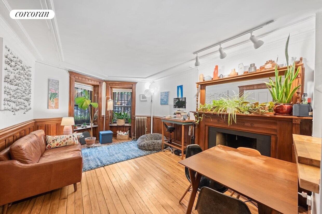 Primary Photo - 143 Lincoln Pl