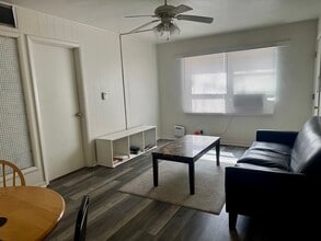 Building Photo - 101 N Busey Ave