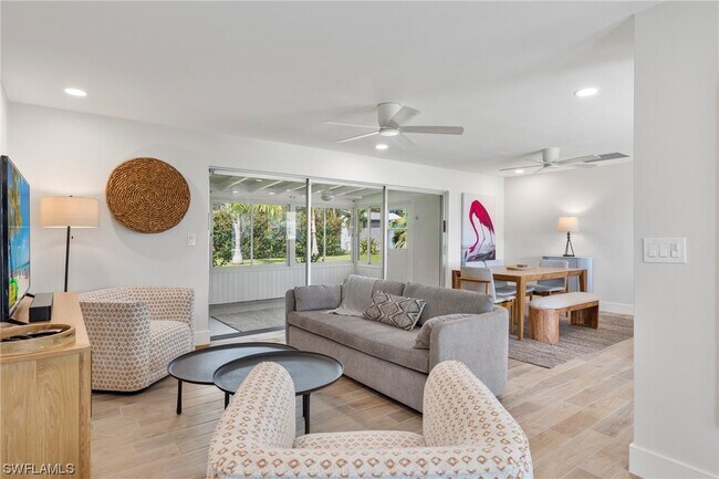 Foto del edificio - 1039 El Mar Ave