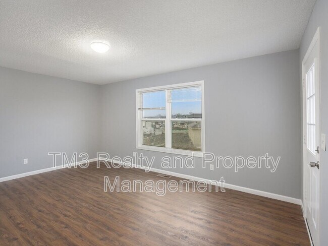 Foto del edificio - 31642 W 174th St