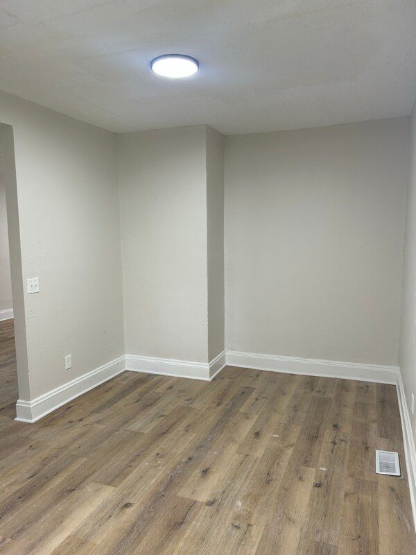 Foto del edificio - 13414 Horner Ave