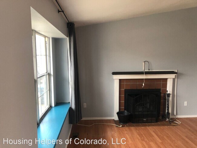 Foto del edificio - 3 br, 1.5 bath House - 298 S. Hoover Ave
