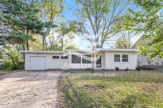 Building Photo - 20 St Laurence Dr