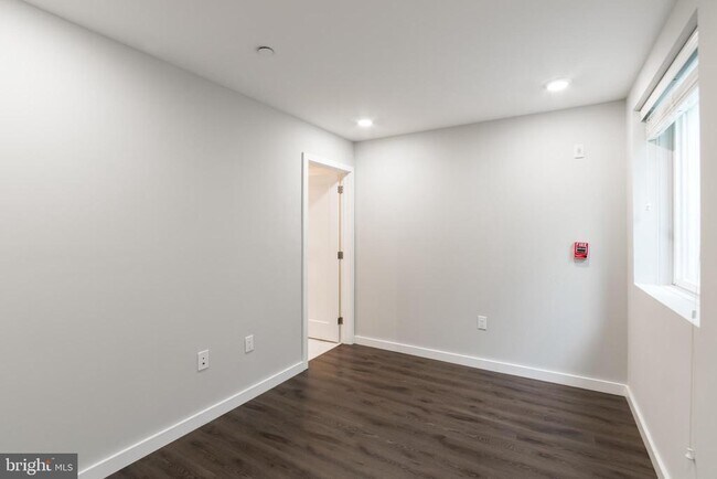 Foto del edificio - 749 N 20th St