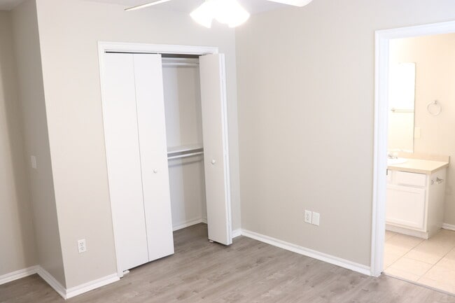 Building Photo - 1300 Commerce Dr