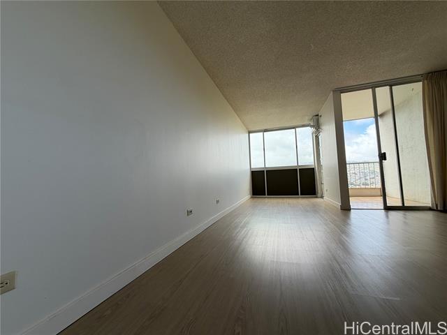 Foto del edificio - 2611 Ala Wai Blvd