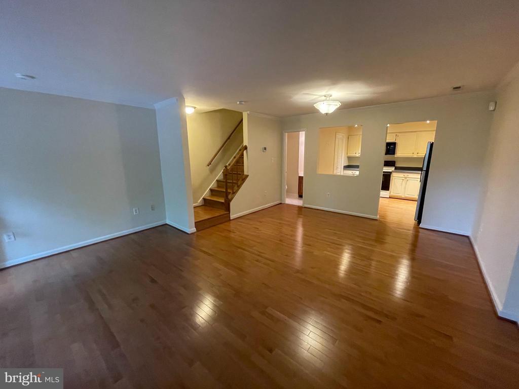 Foto principal - 2508 Fairfax Dr
