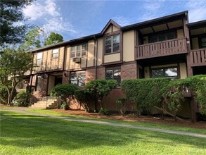 Building Photo - 565 Sierra Vista Ln