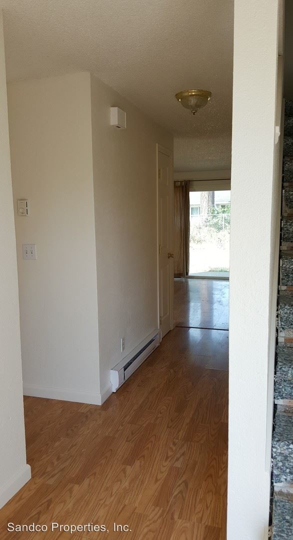 Foto del edificio - 1411 Hensley St NE