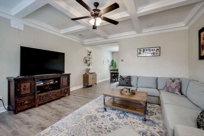 Foto del edificio - 5504 Meghan Ln