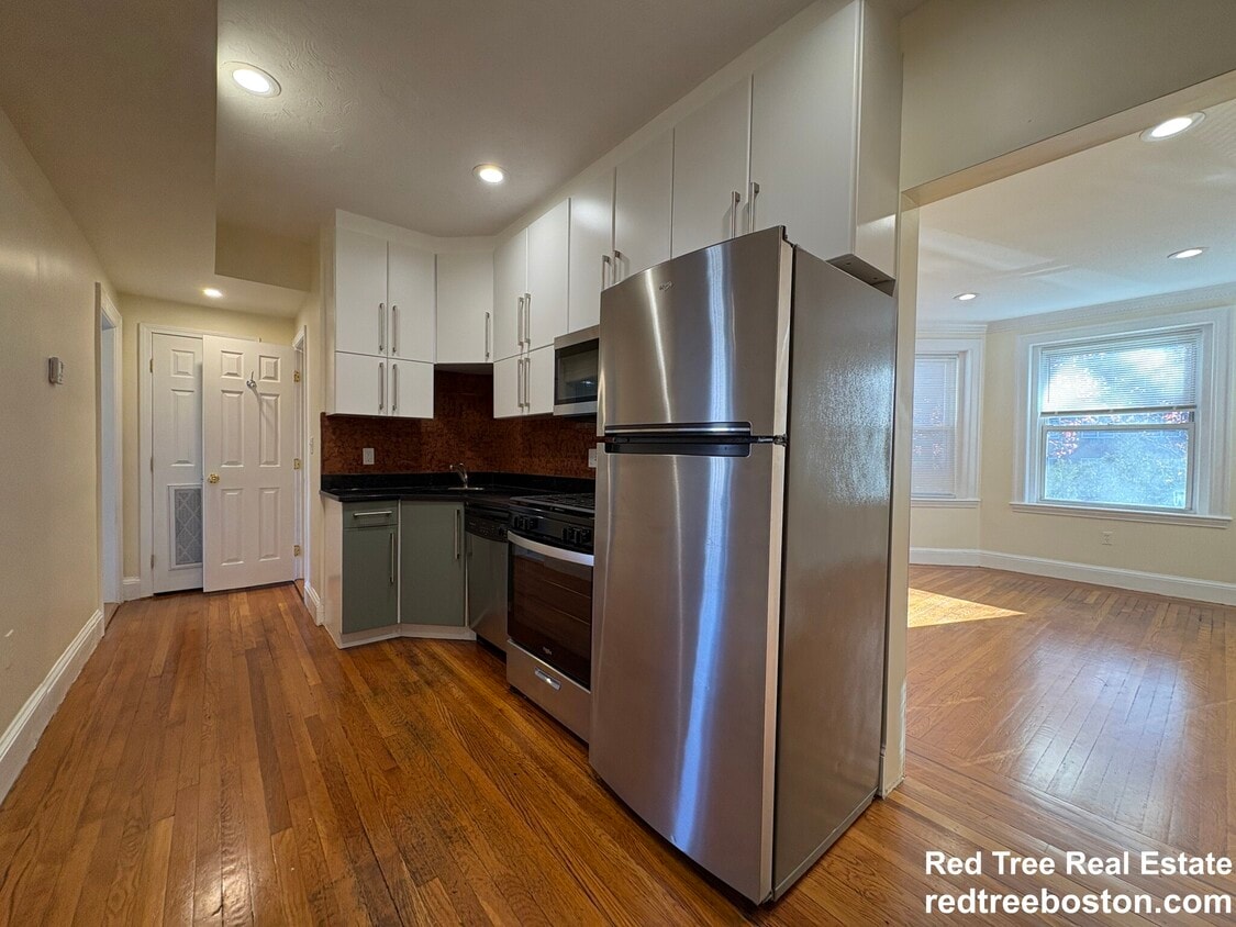 Photo - 73 Thatcher St. Unit 202