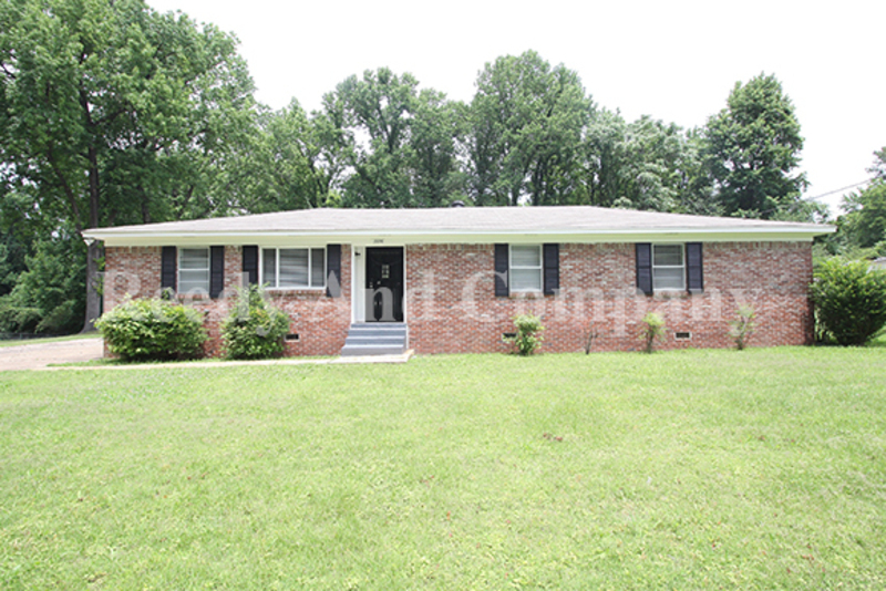 Primary Photo - 3356 Manning Dr