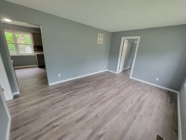 Foto del edificio - 3571 Wright Ave