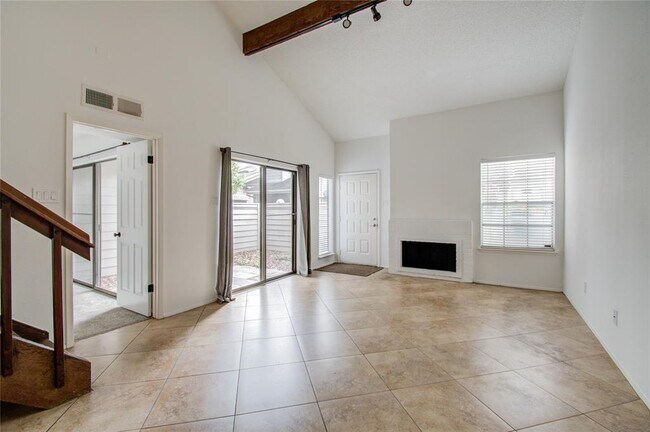 Building Photo - 13451 Garden Grove