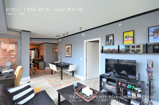 Foto del edificio - Beautiful Corner Unit at the Odyssey!