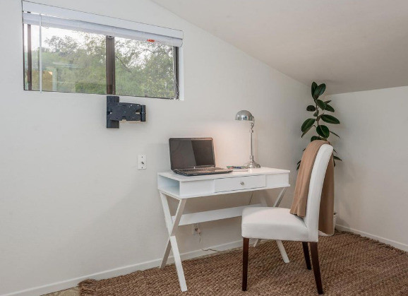 Small but Private Bedroom - 6231 Fairview Pl