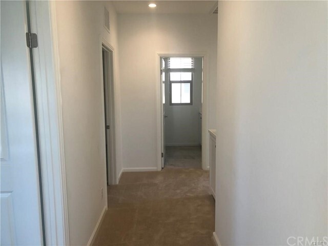 Building Photo - 151 Frontier