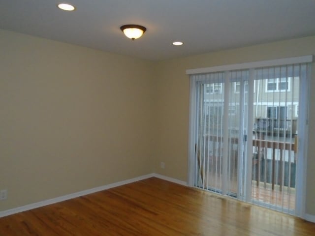 Building Photo - 746 Tiffany Ct