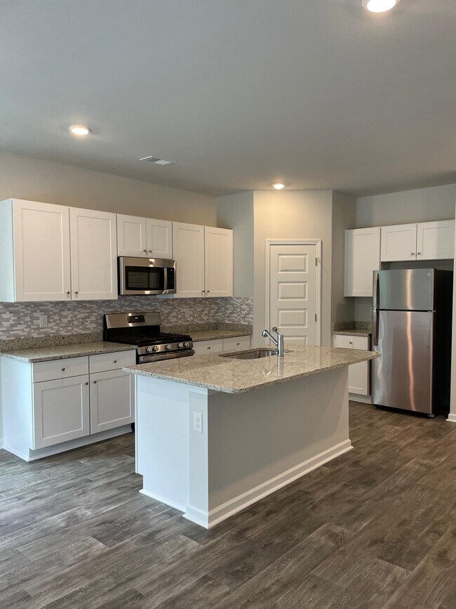 Foto del edificio - 125 Prather Park Dr