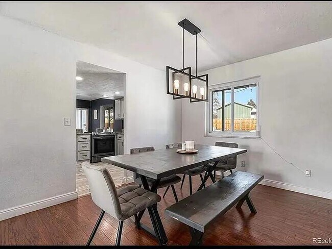Foto del edificio - 3081 W 134th Ave