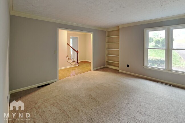 Foto del edificio - 4915 Willow Ln