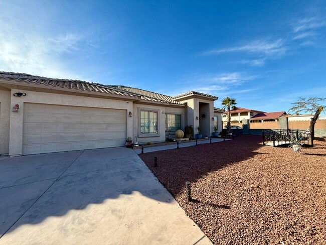 Building Photo - COMING SOON! 4/BD 2.5/BA Spacious Home wit...