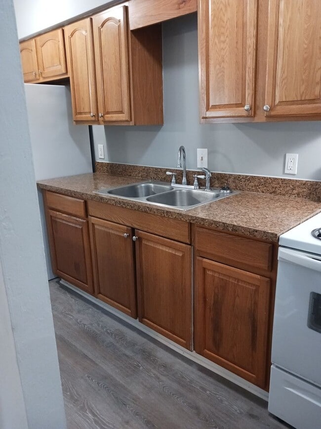 Photo - 6123 SW 10th Pl Apartment